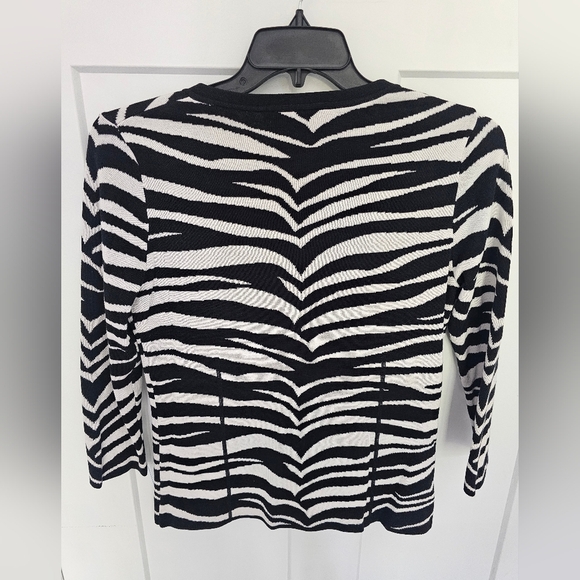 Carlisle Zebra Print Cardigan Sweater Size Small - Picture 5 of 11